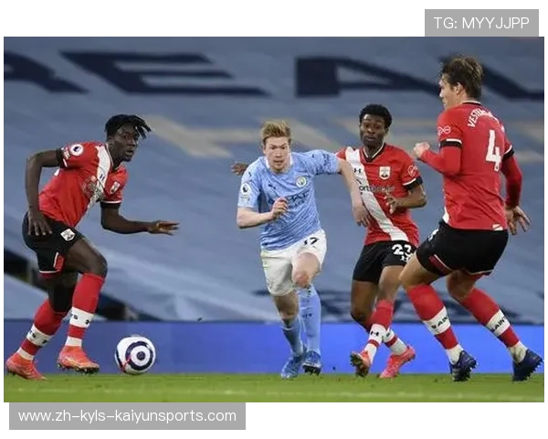 FM2019中英超小球队核心球员及阵容分析